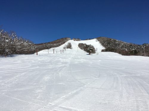 泉ヶ岳スキー場全体